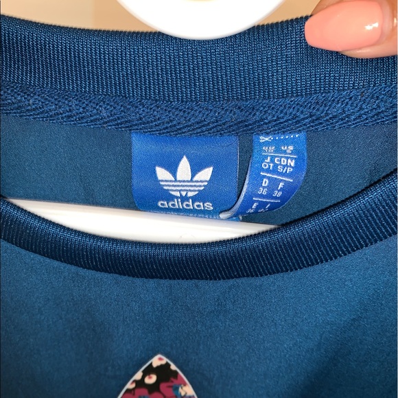 Adidas Pullover - Picture 3 of 3